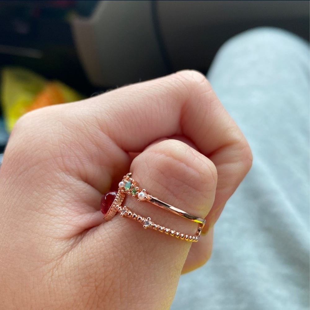 Ring - Picture 3 of 3